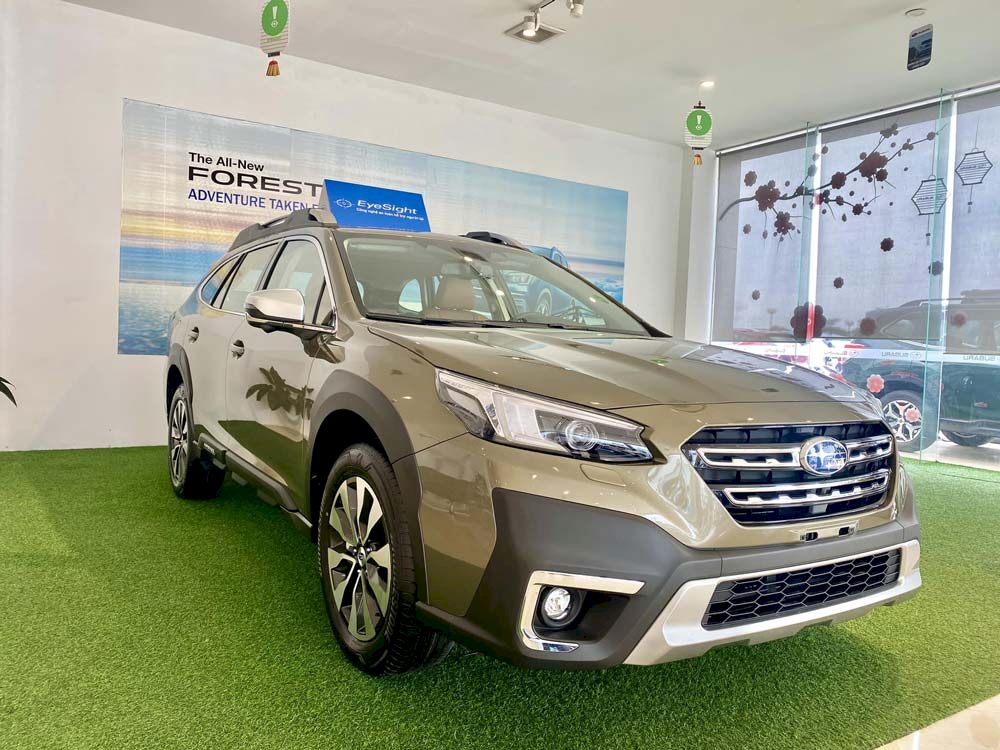 subaru-outback 1.jpg